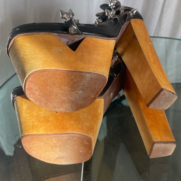 DOMINIQUE Jeffrey Campbell spoke stud platform - Picture 6 of 8